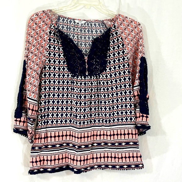 CROWN & IVY Boho Peasant Blouse - Picture 1 of 7